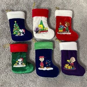 Danbury Mint Peanuts Christmas Embroidery Mini Socks Ornament Of Set 6 Rare